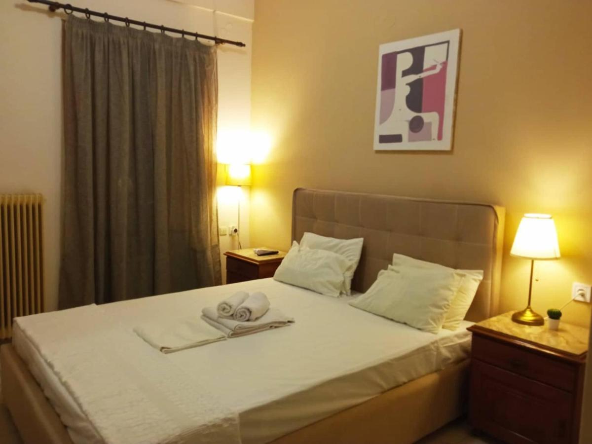Hotel Koukonas à Galaxídhion Extérieur photo
